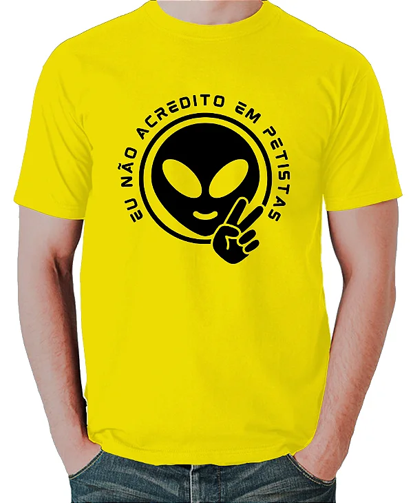 Foto ilustrativa do produto Camiseta Amarelo Eu Nao Acredito Em Petistas